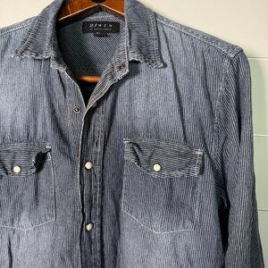 21 Men Long Sleeve Pearl Snap Button Up Denim with White Stripes Sz Large